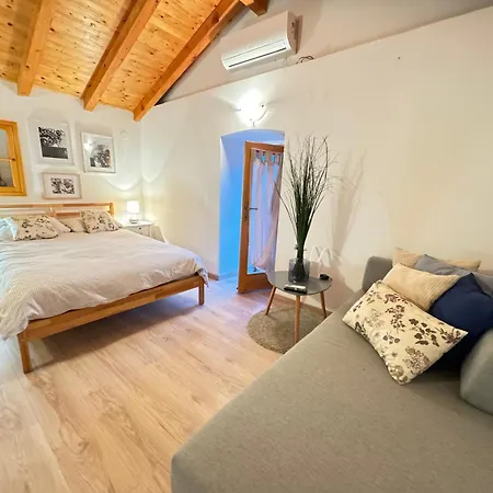 Casa Apartment *